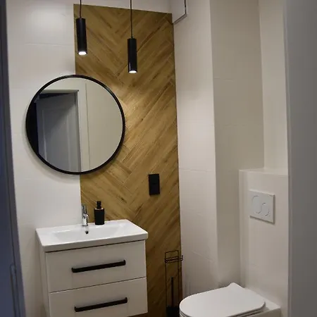 アパート Pod Zegarem ギジツコ